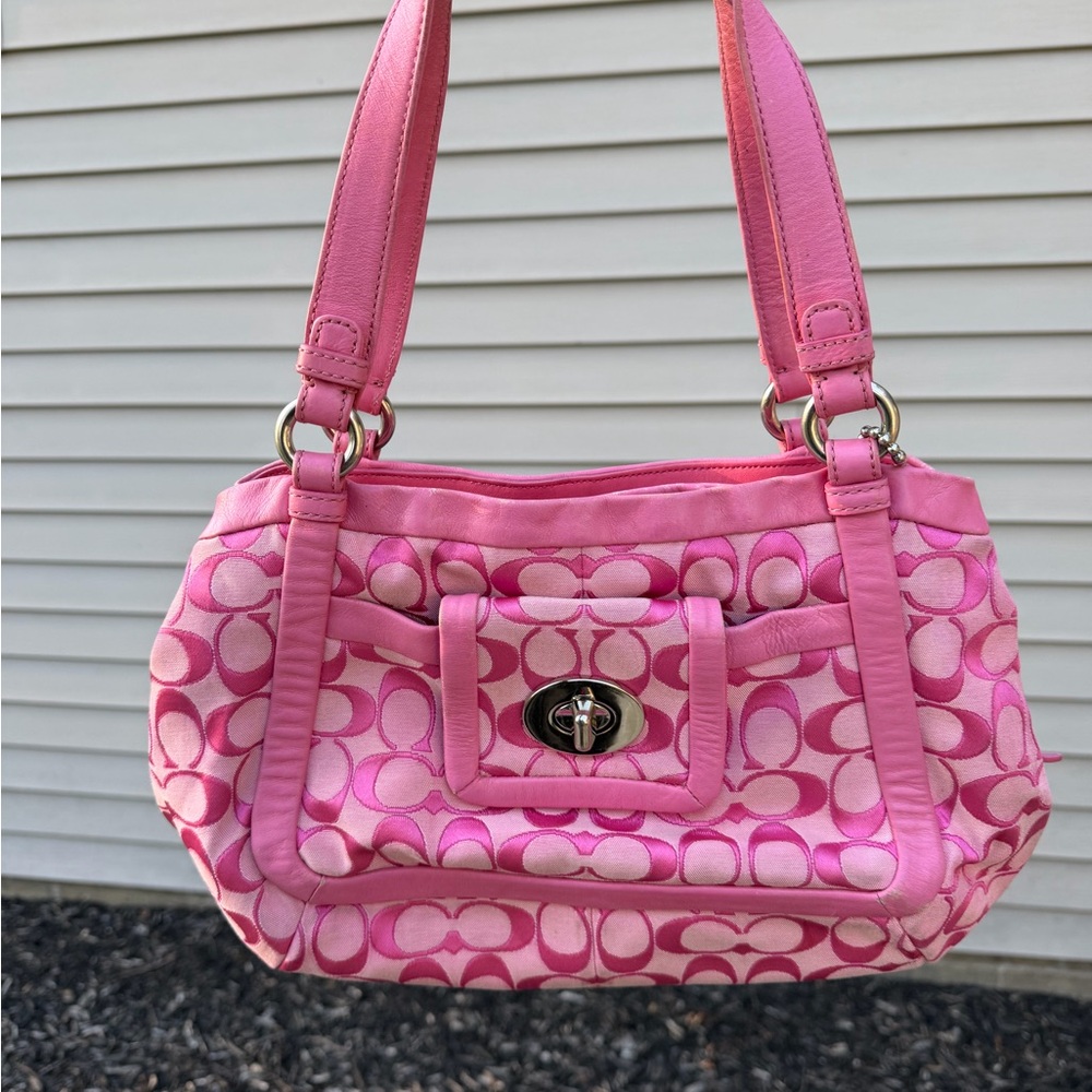 Y2K Coach Signature Cricket Pink (13604)
